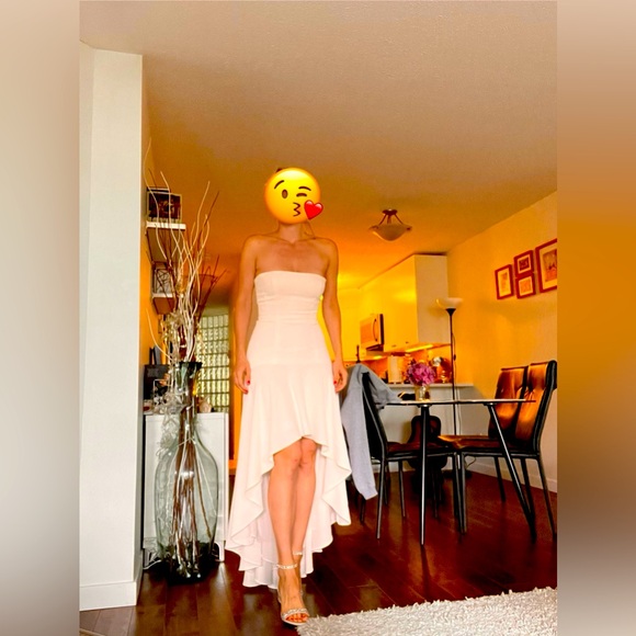 Beautiful BCBG high low dress size 8 - Picture 3 of 5